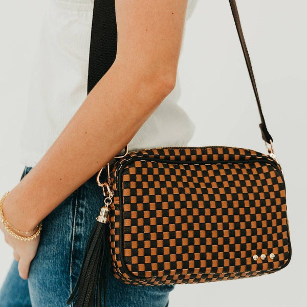 Woven Willow Camera Crossbody Bag - Checkered Coffee
