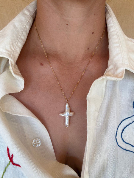 Glory Freshwater Pearl Cross Necklace
