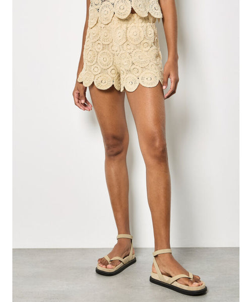 Indigio Crochet Scallop Hem Shorts