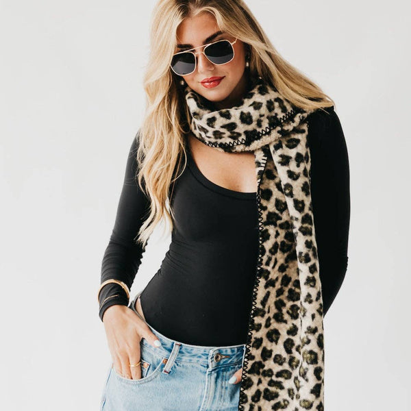 Laine Leopard Scarf - Olive