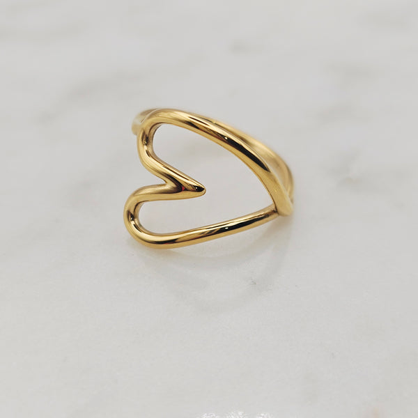 Sideways Gold Heart Shaped Ring - Size 7