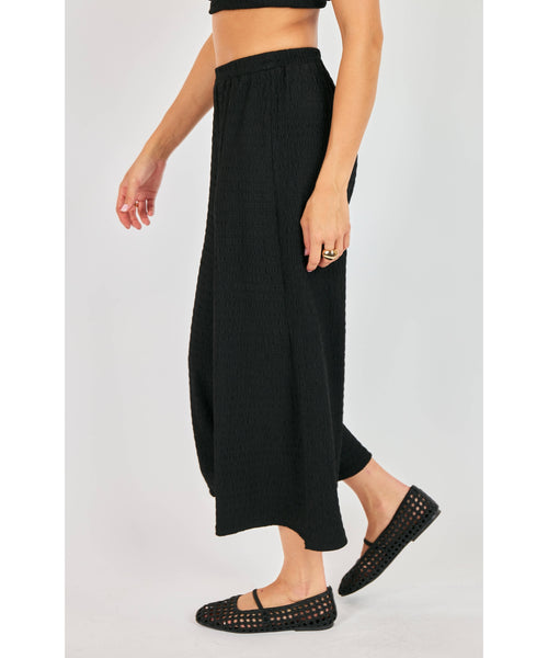 All Around Textured Pants