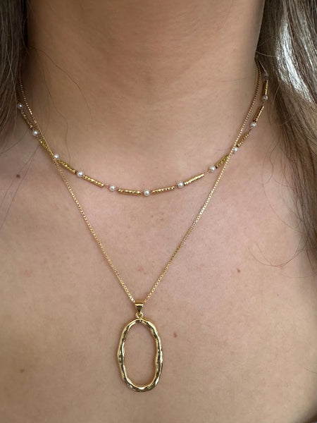 Oval Pendant Necklace