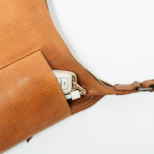 Kari Leather Crossbody - Black