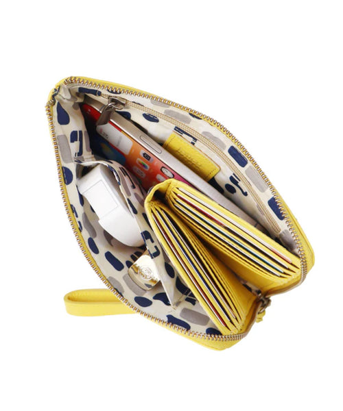 Maya Wristlet - Camel