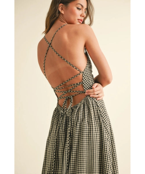 In the Grove Strappy Back Maxi Dress - Black/Wht