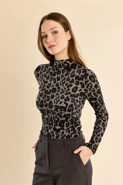 Adley Leopard Top
