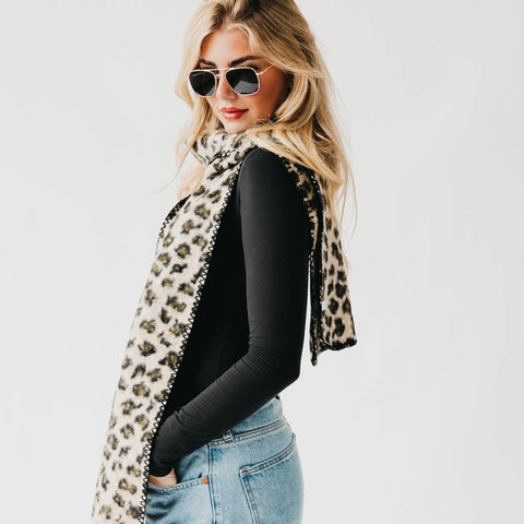 Laine Leopard Scarf - Olive